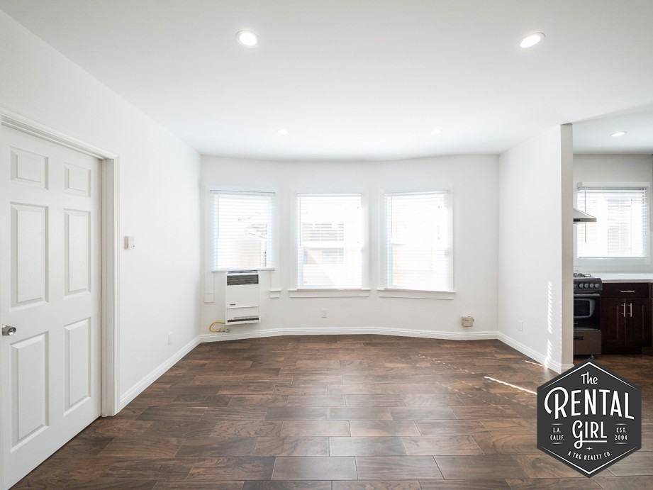 40 Rose Ave #6