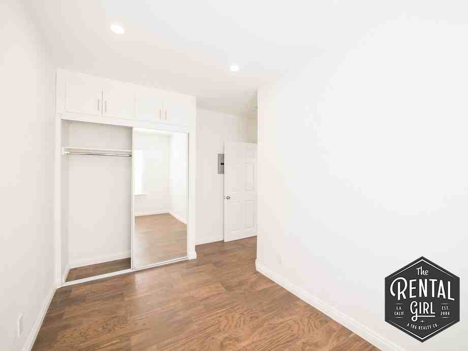40 Rose Ave #6 - Photo 6 of 18