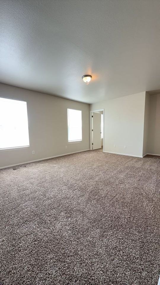 3703 Compass Pointe Ave - Photo 6 of 12