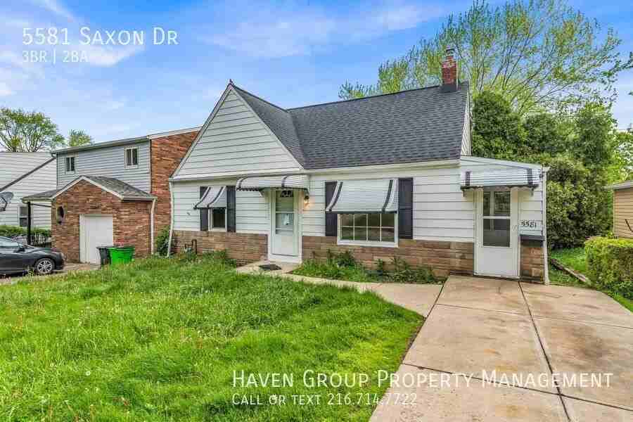5581 Saxon Dr - Photo 2 of 24
