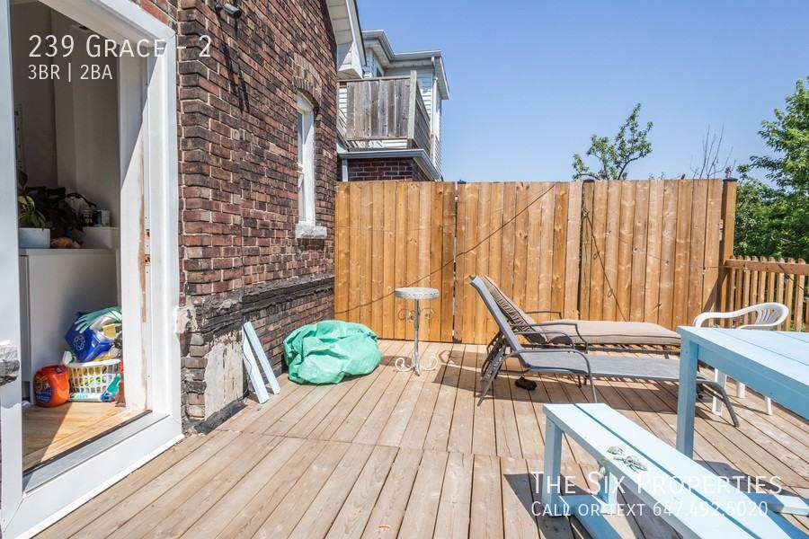 239 Grace St #2 - Photo 5 of 26