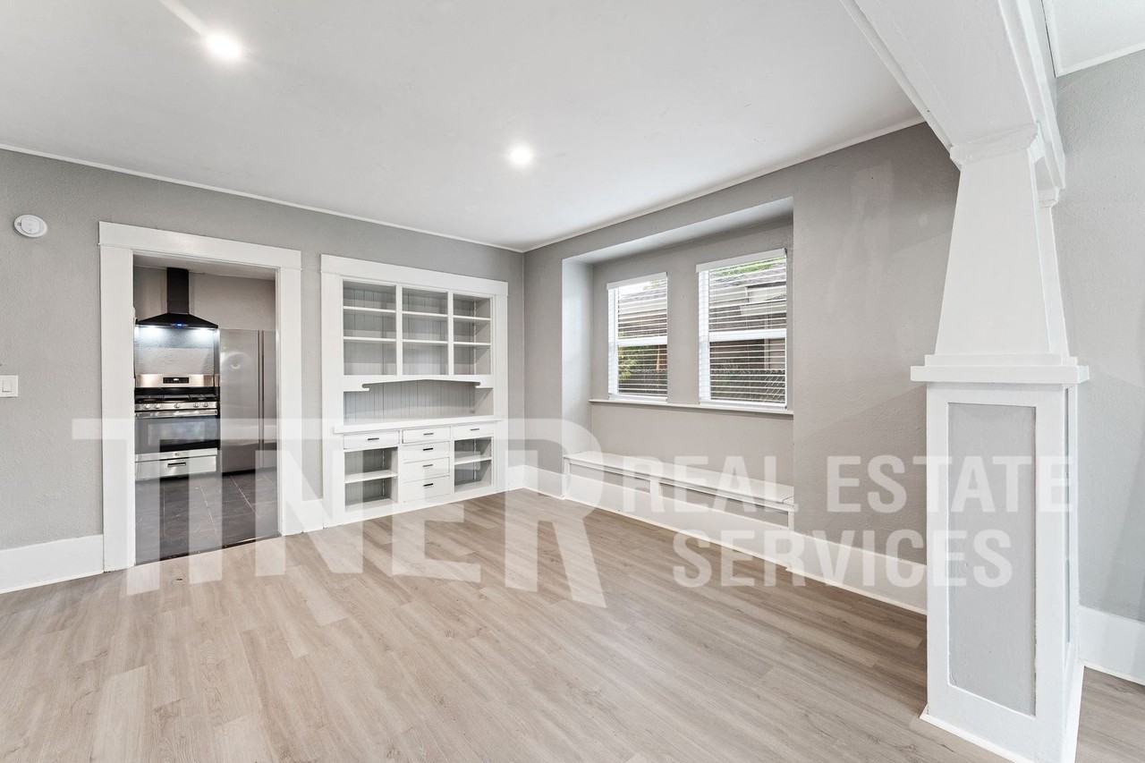 348 B St #A - Photo 7 of 16
