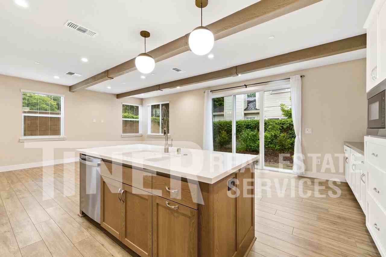 8931 Fair Oaks Blvd - Photo 4 of 29