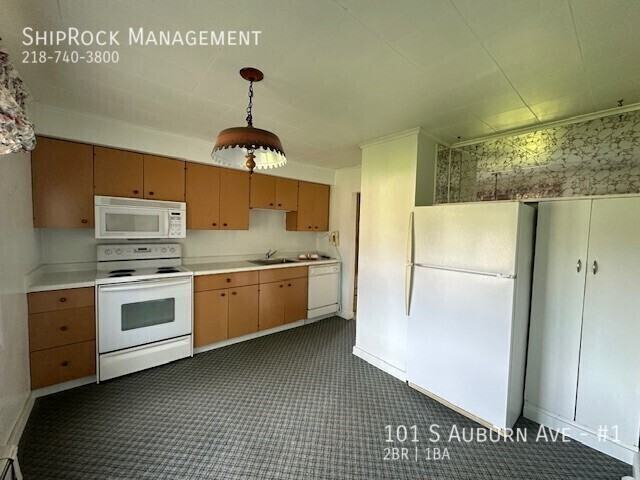 101 S Auburn Ave #1 - Photo 7 of 25