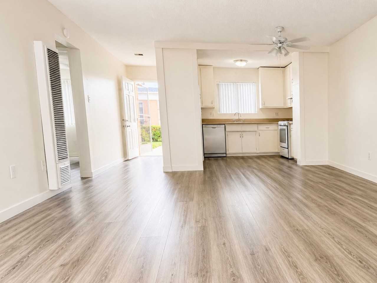 Townhome 2 bed 1.5 Bath in Anaheim - Photo 2 of 9