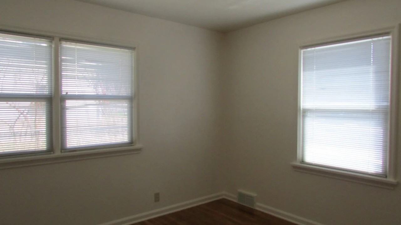 1456 E Elm St - Photo 6 of 29
