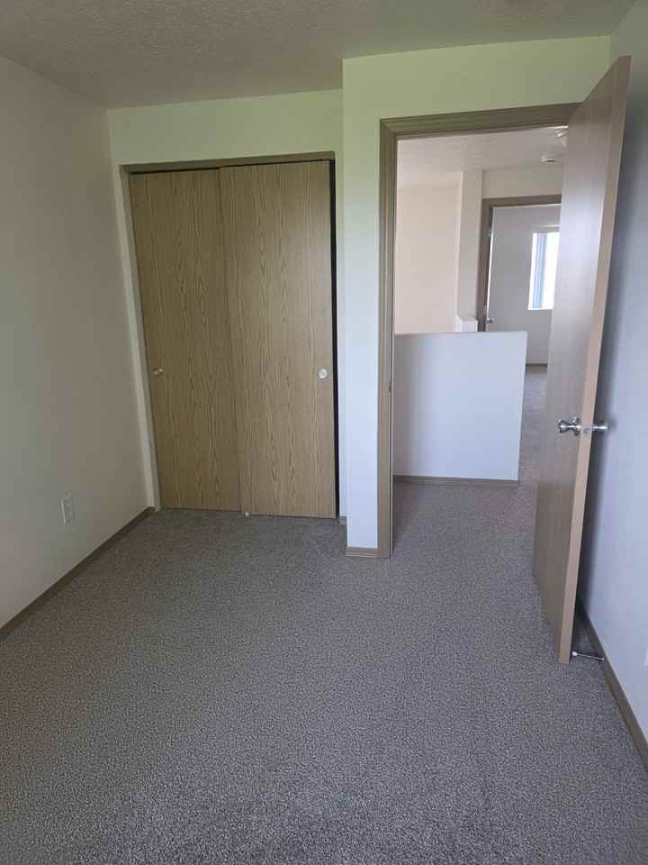 439 N 1st St #439 - Photo 5 of 27