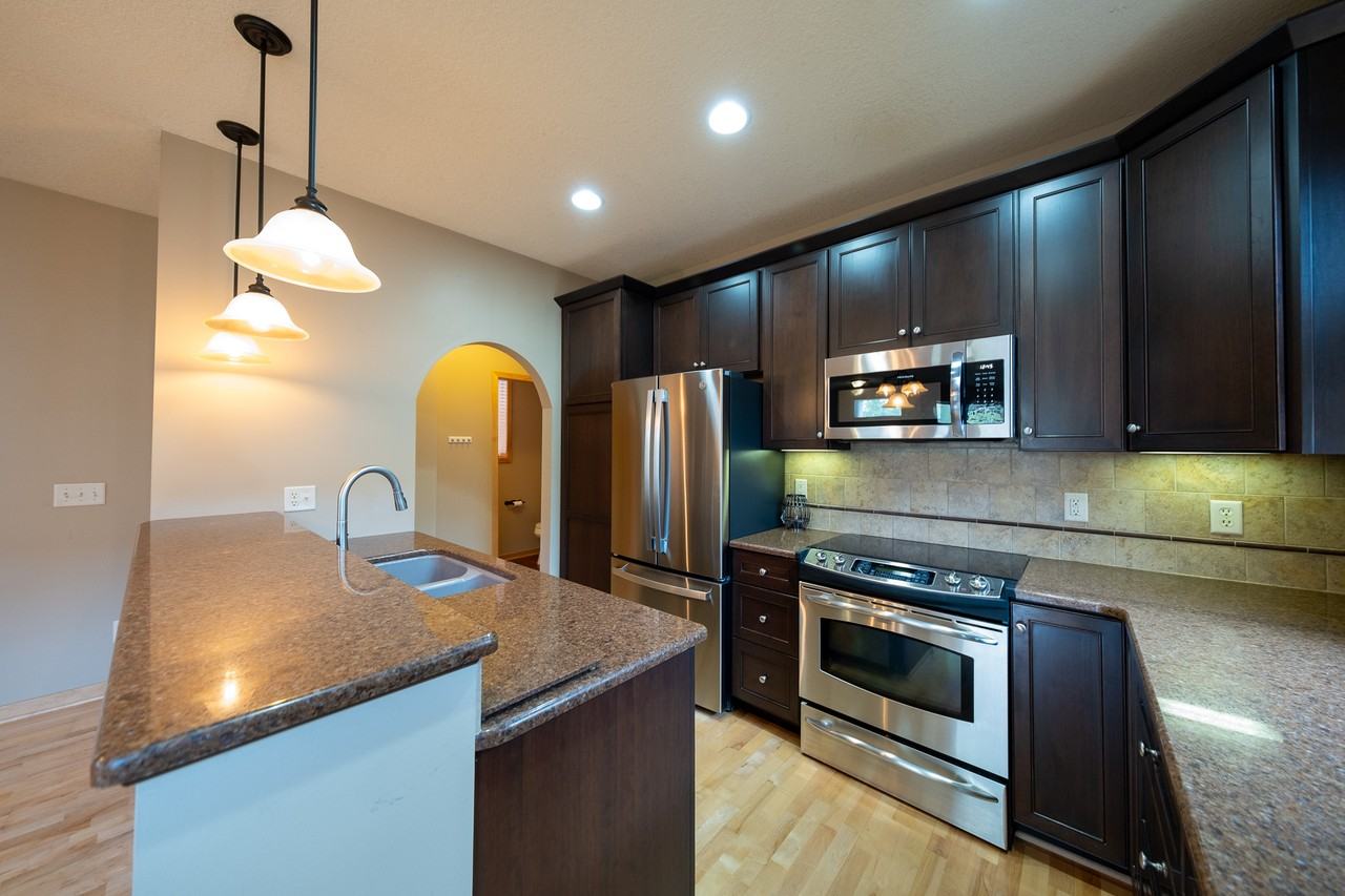 852 Berwood Ave #1 - Photo 2 of 27