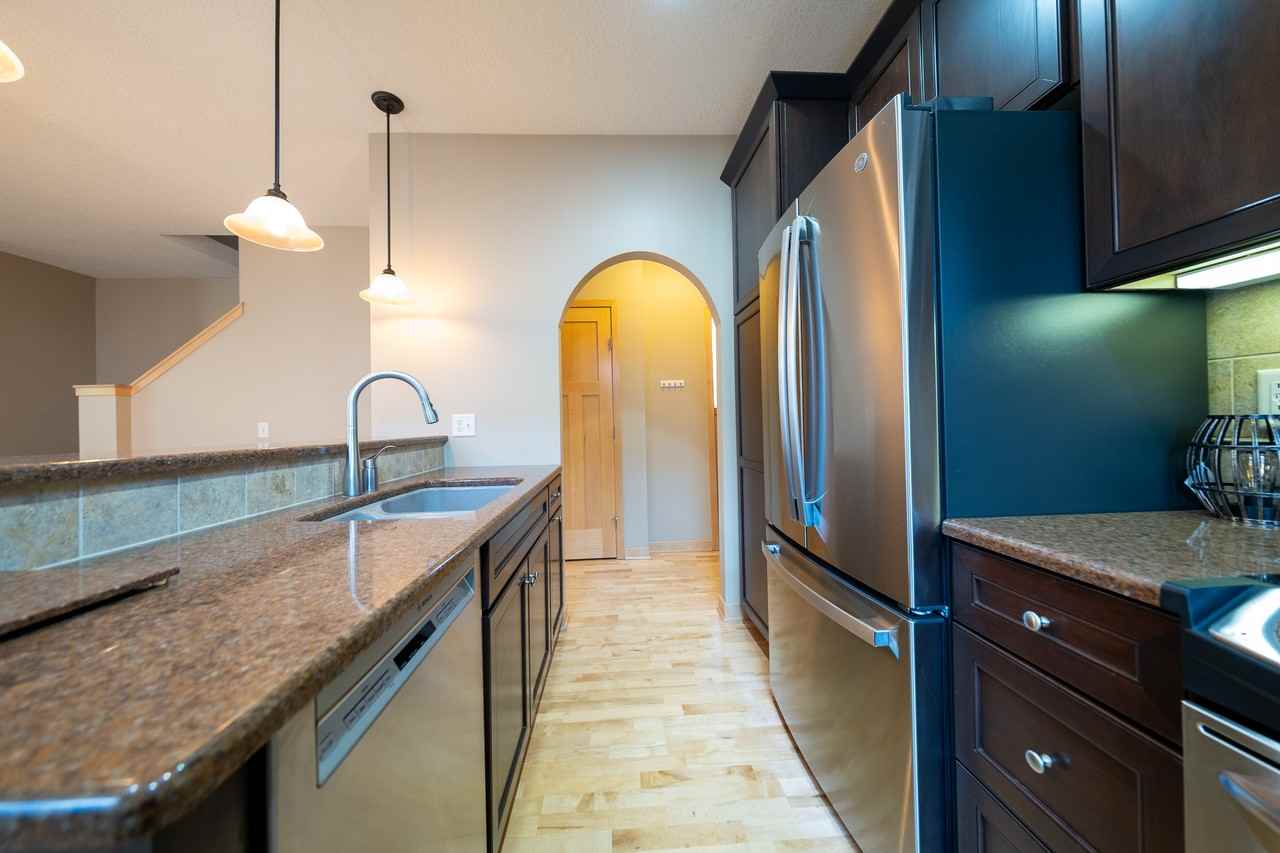 852 Berwood Ave #1 - Photo 4 of 27