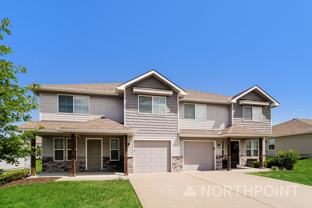 209 Sw Marigold St - Photo 1 of 1
