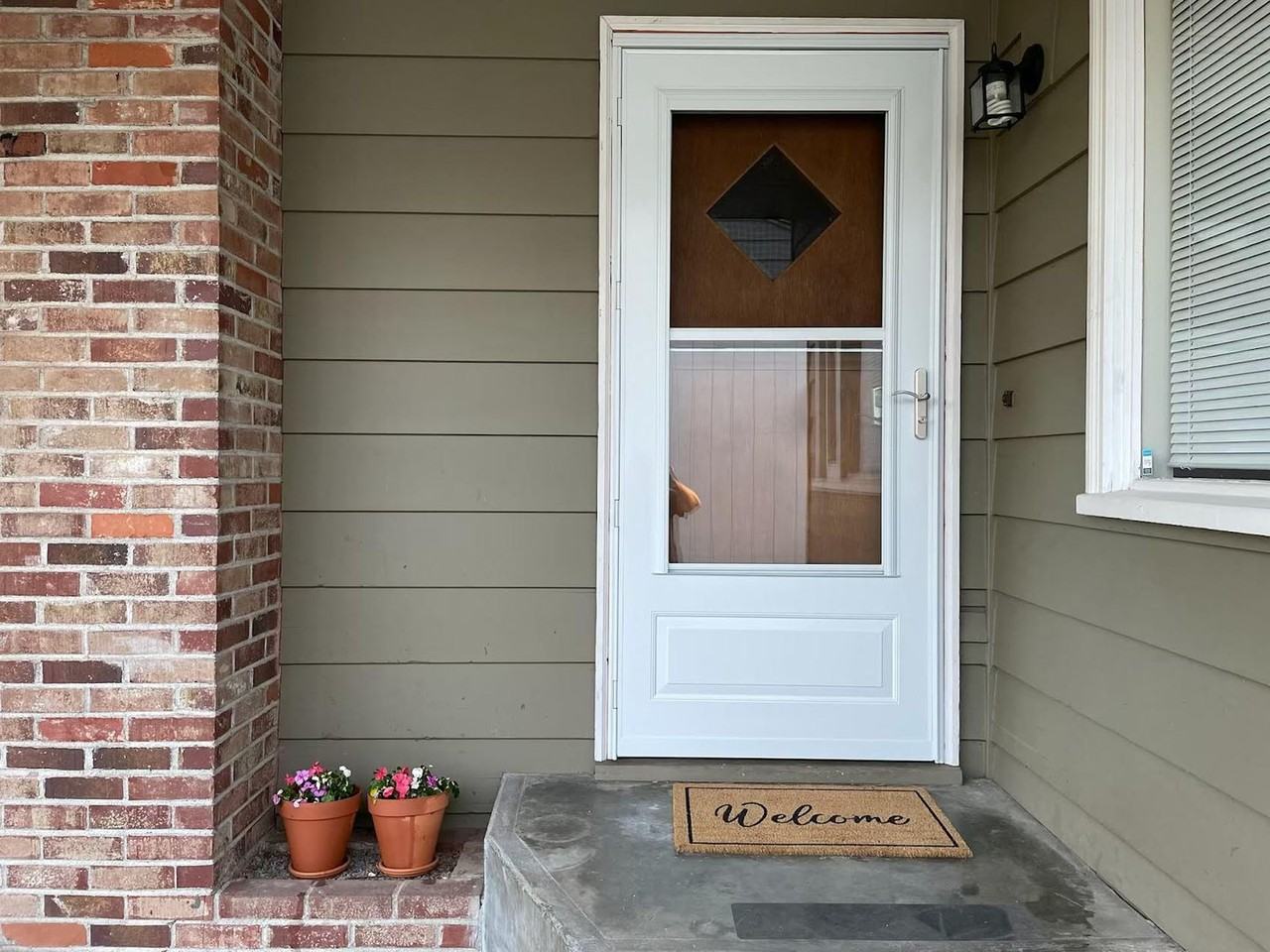 7855 Sw 67th Ave - Photo 3 of 19