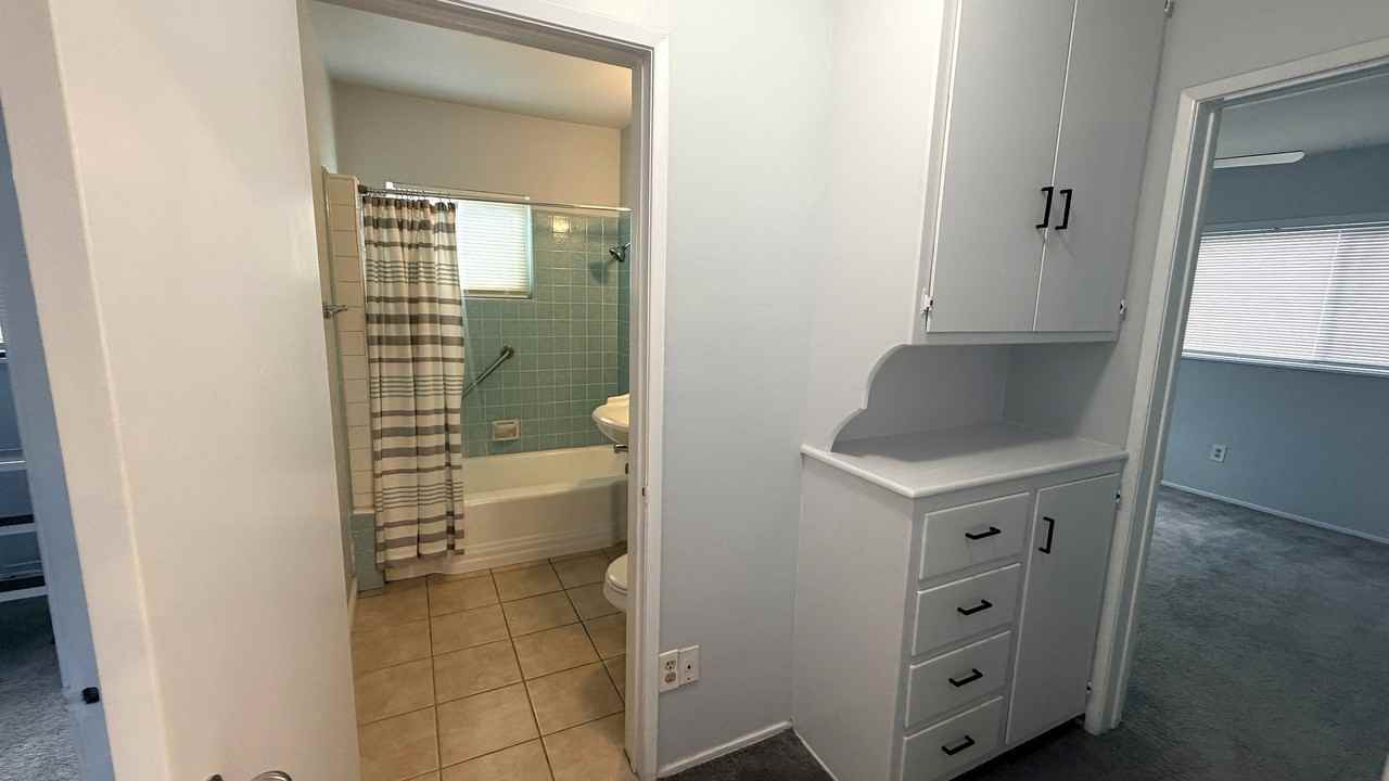 4827 Pacific Ave #1 - Photo 5 of 18