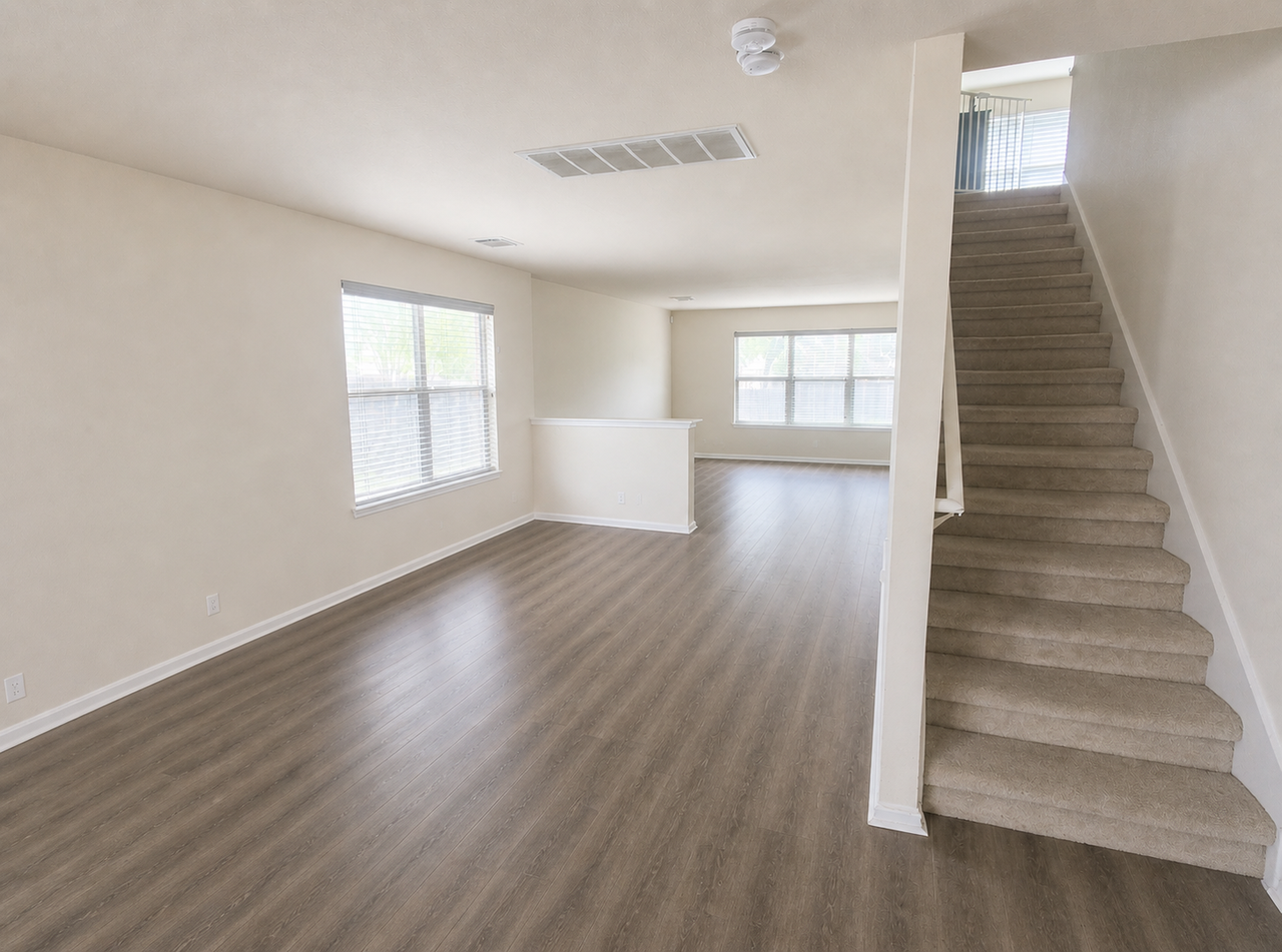 8016 Rosespur Park - Photo 3 of 21