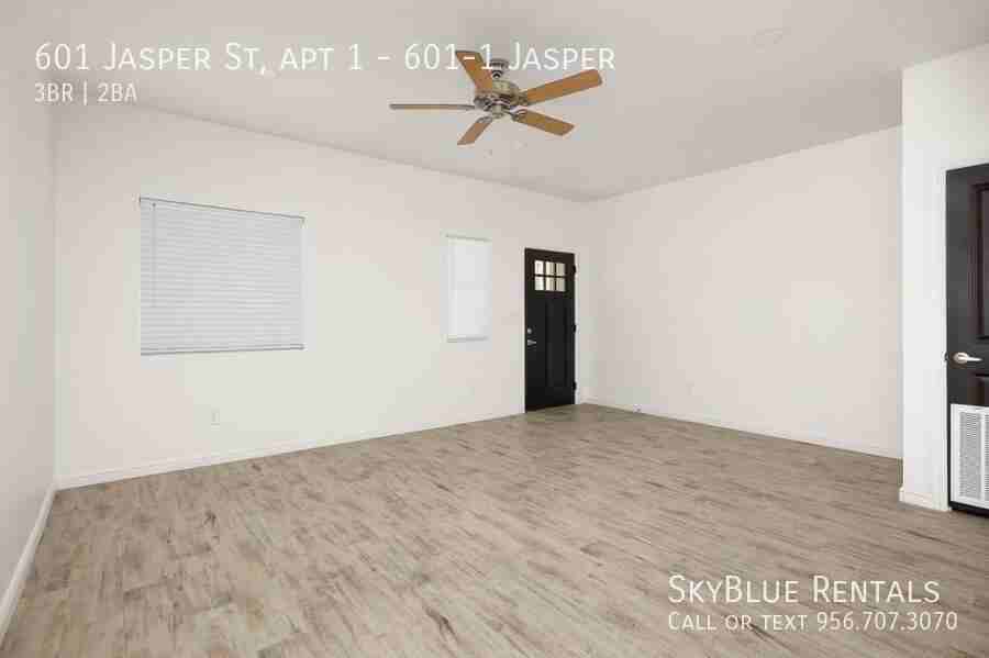 601 Jasper St - Photo 2 of 14
