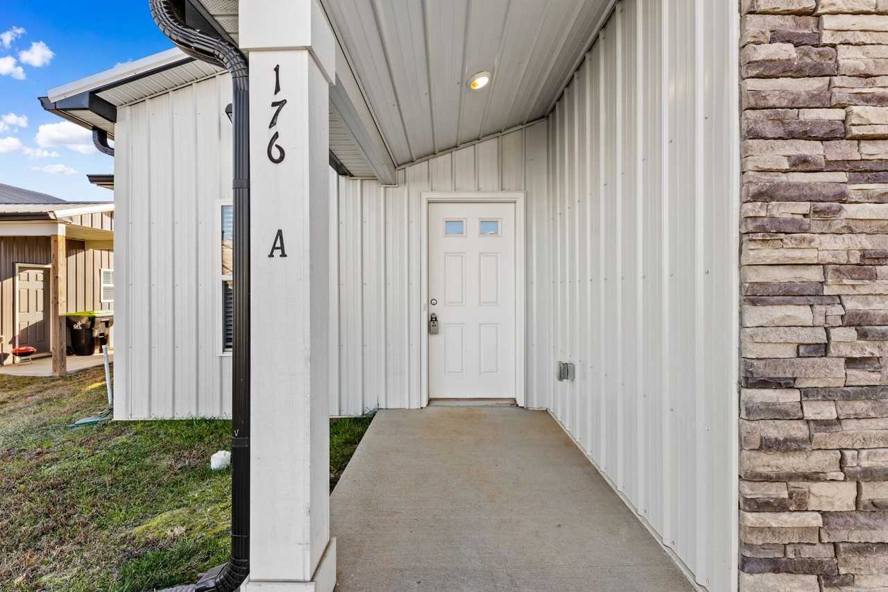 Bainbridge Drive - Photo 4 of 50