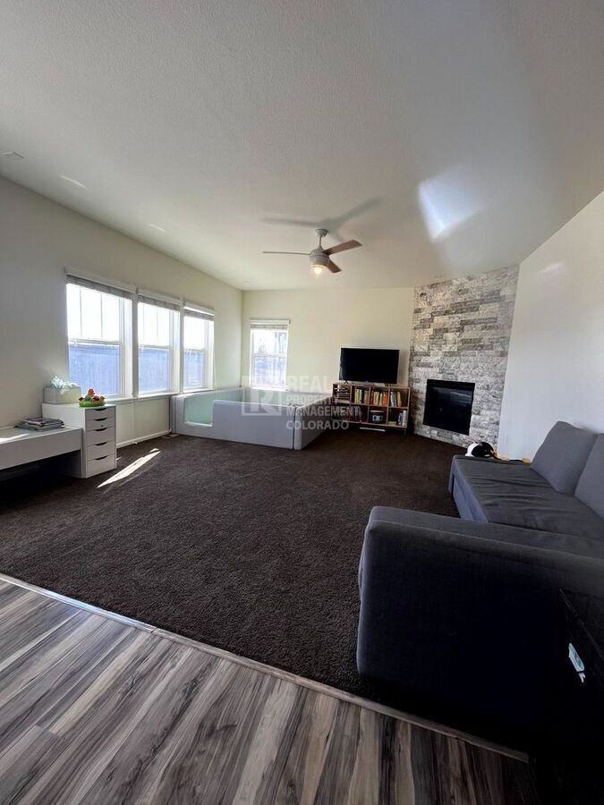 2905 Blue Acona Way - Photo 3 of 22