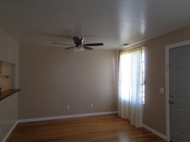 1451 20th St - Photo 2 of 13
