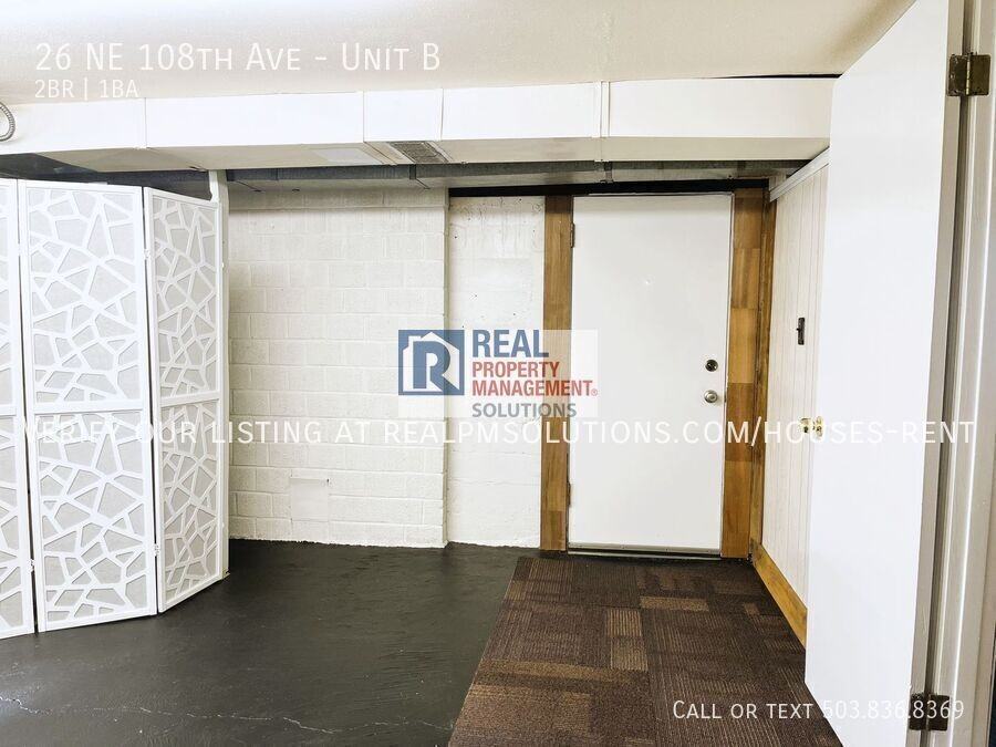 26 Ne 108th Ave #B - Photo 3 of 32
