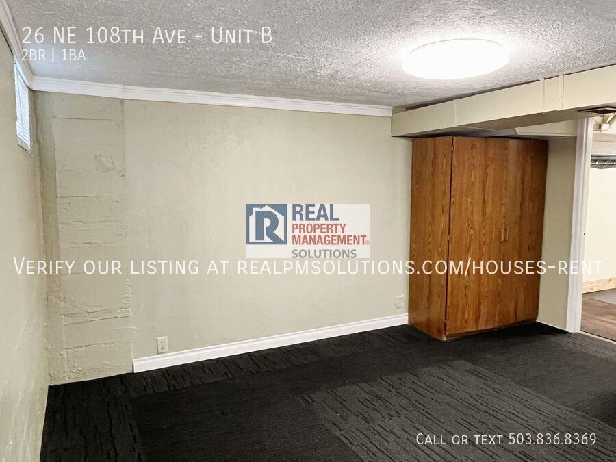 26 Ne 108th Ave #B - Photo 5 of 32