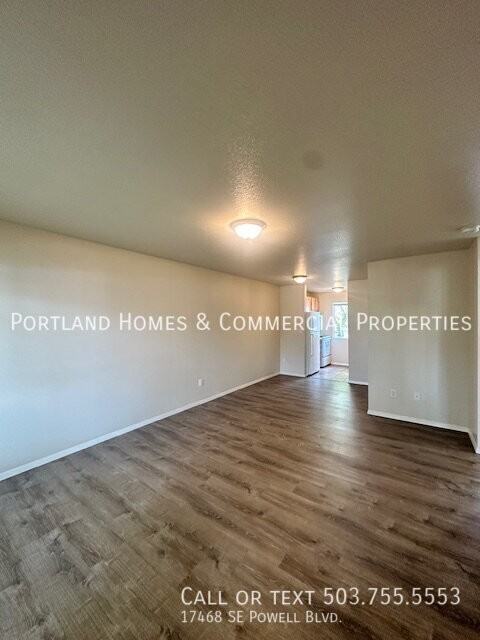 17468 Se Powell Blvd - Photo 3 of 13