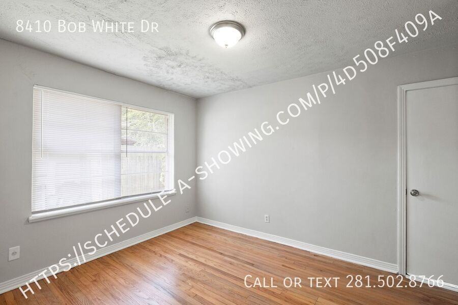 8410 Bob White Dr - Photo 4 of 12