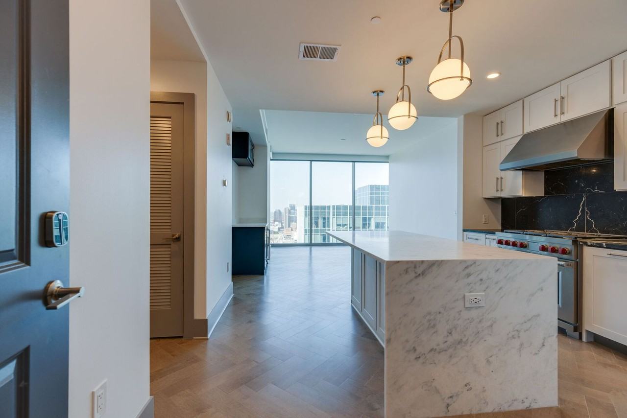 1616 West End Ave #2803 - Photo 3 of 50