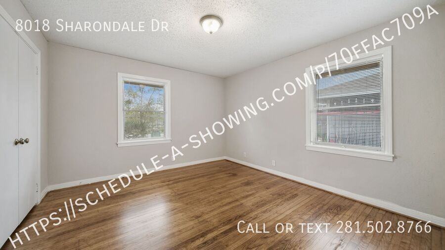 8018 Sharondale Dr - Photo 5 of 15