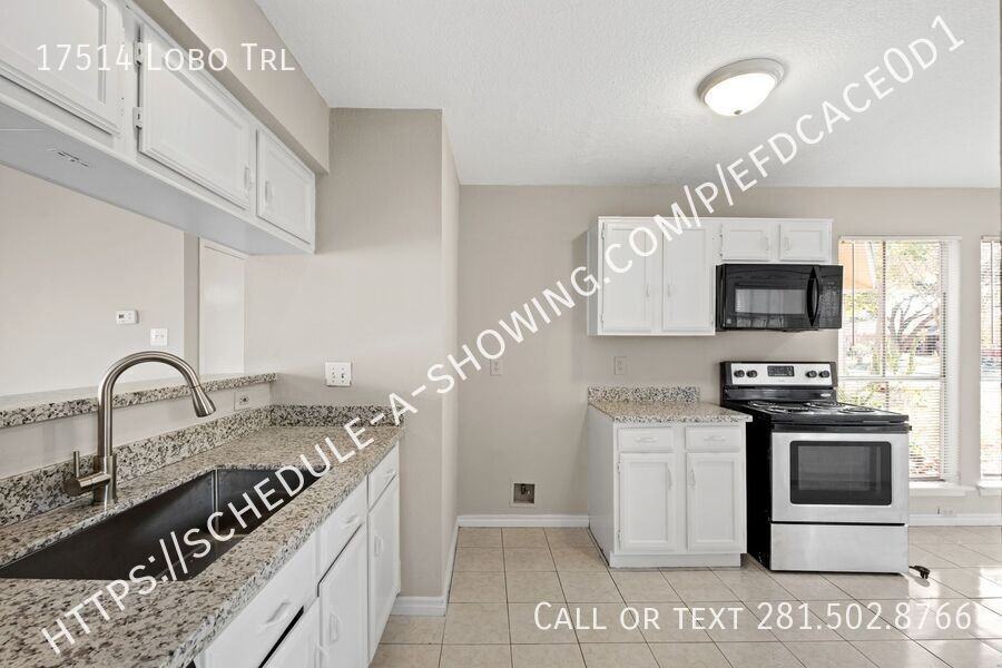 17514 Lobo Trl - Photo 4 of 11