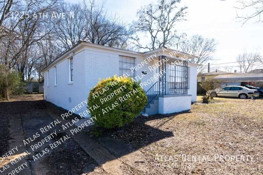 3225 4th Ave N - Photo 3 of 22
