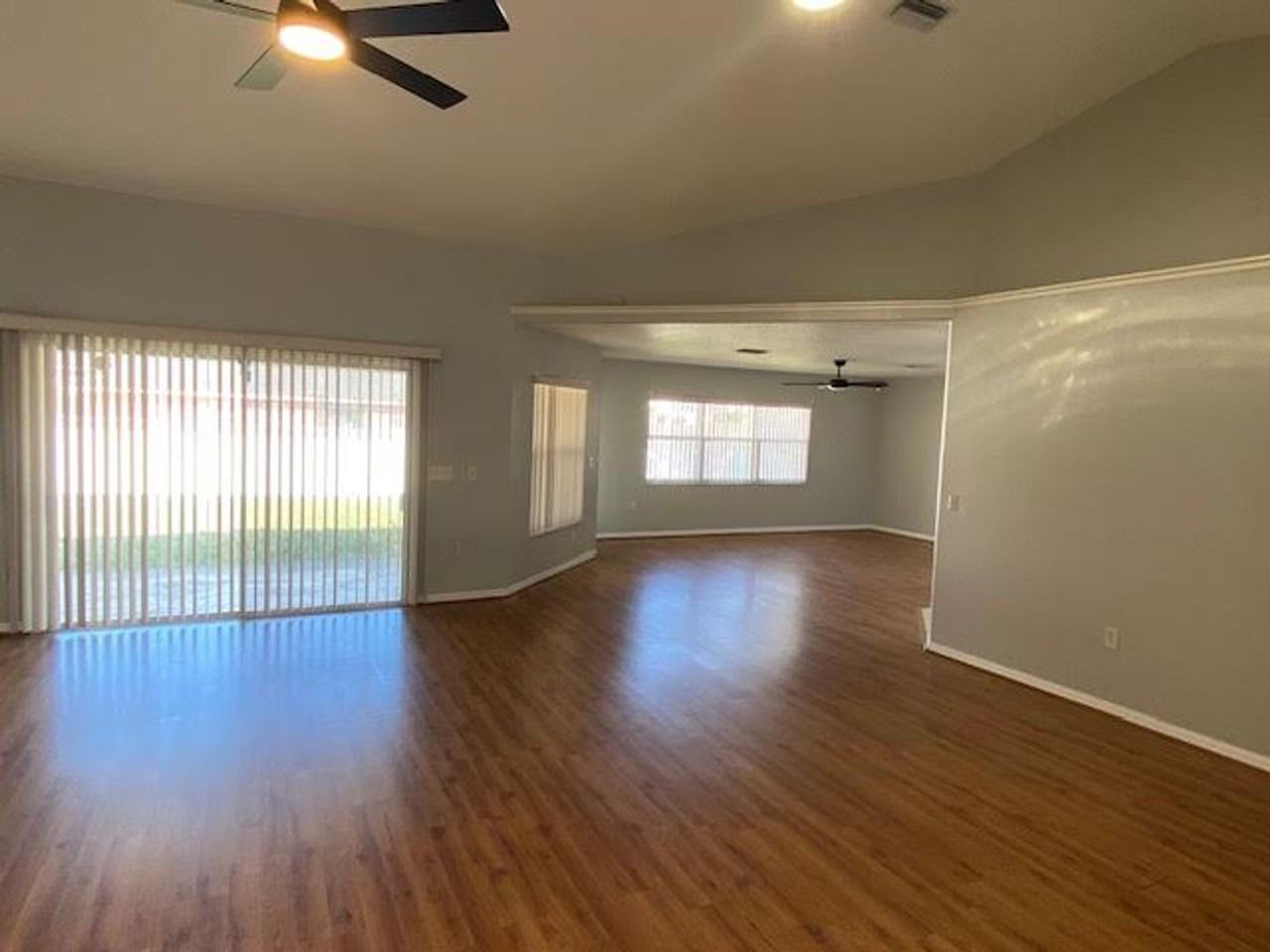 8427 Sw 136th St - Photo 2 of 20