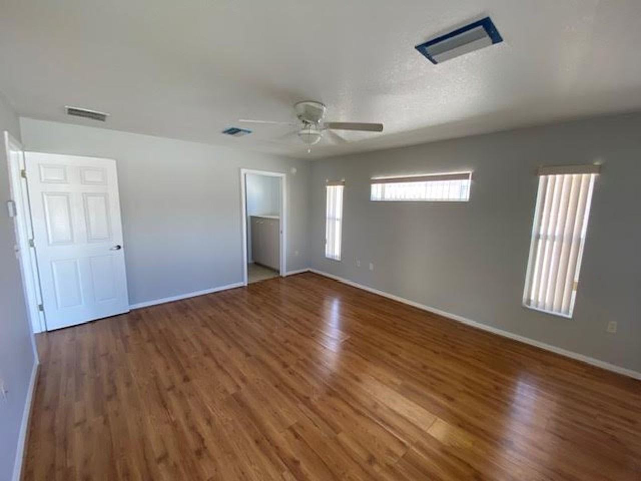 8427 Sw 136th St - Photo 7 of 20