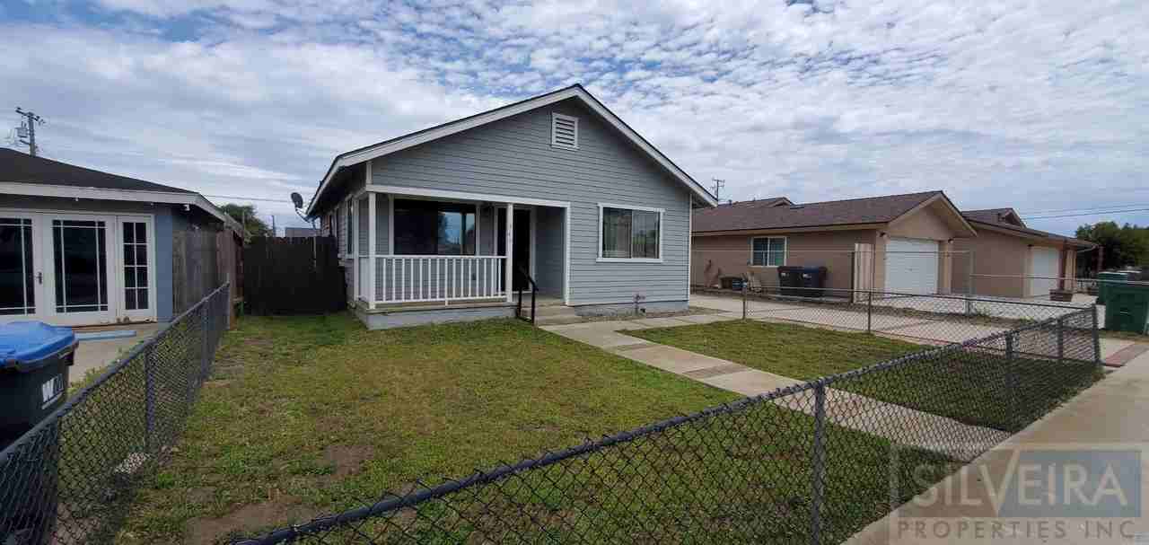 540 Tognazzini Ave - Photo 3 of 50