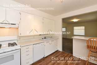 654 E Redondo Ave - Photo 1 of 1