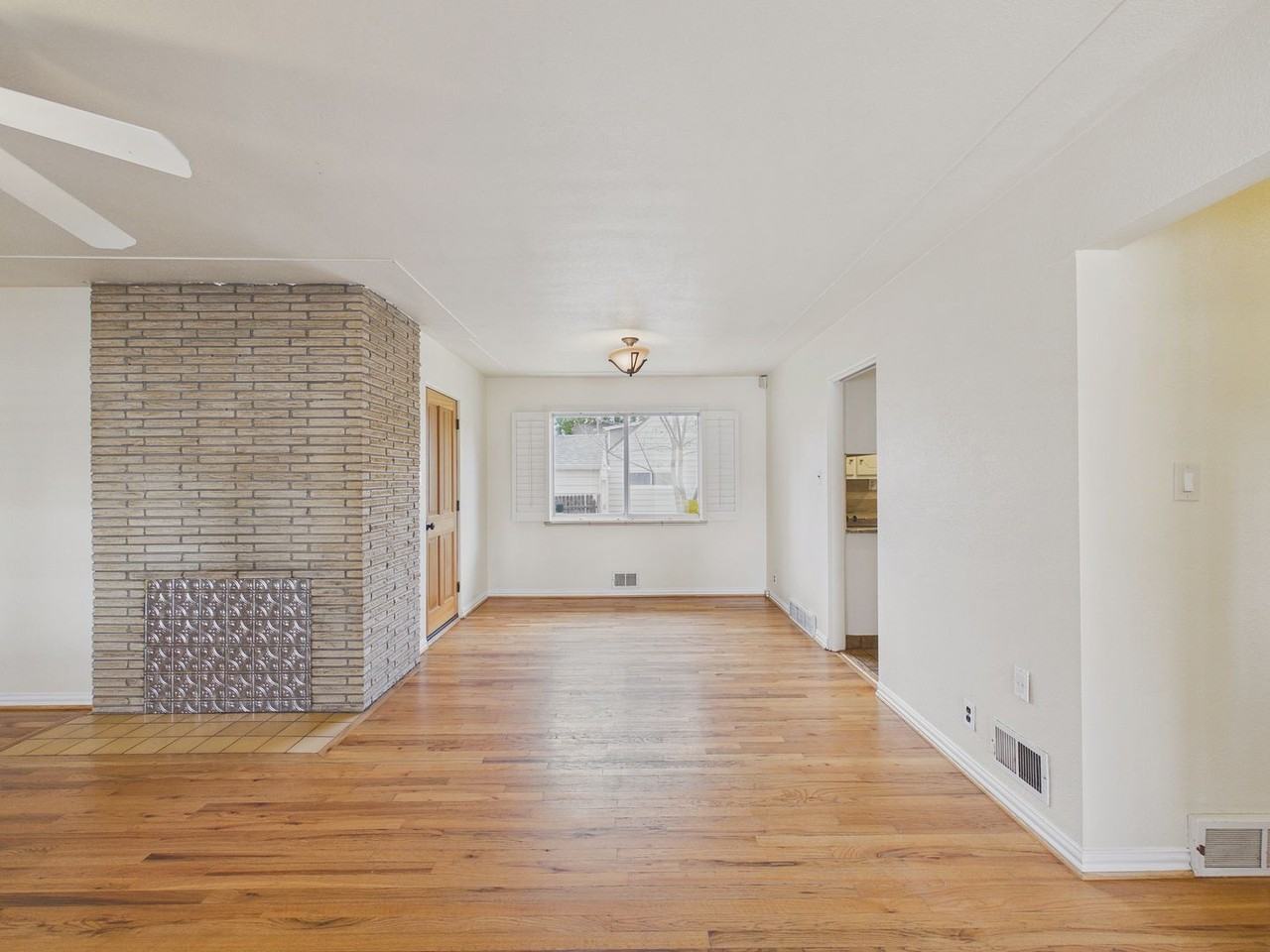 1695 E Cornell Ave - Photo 2 of 24