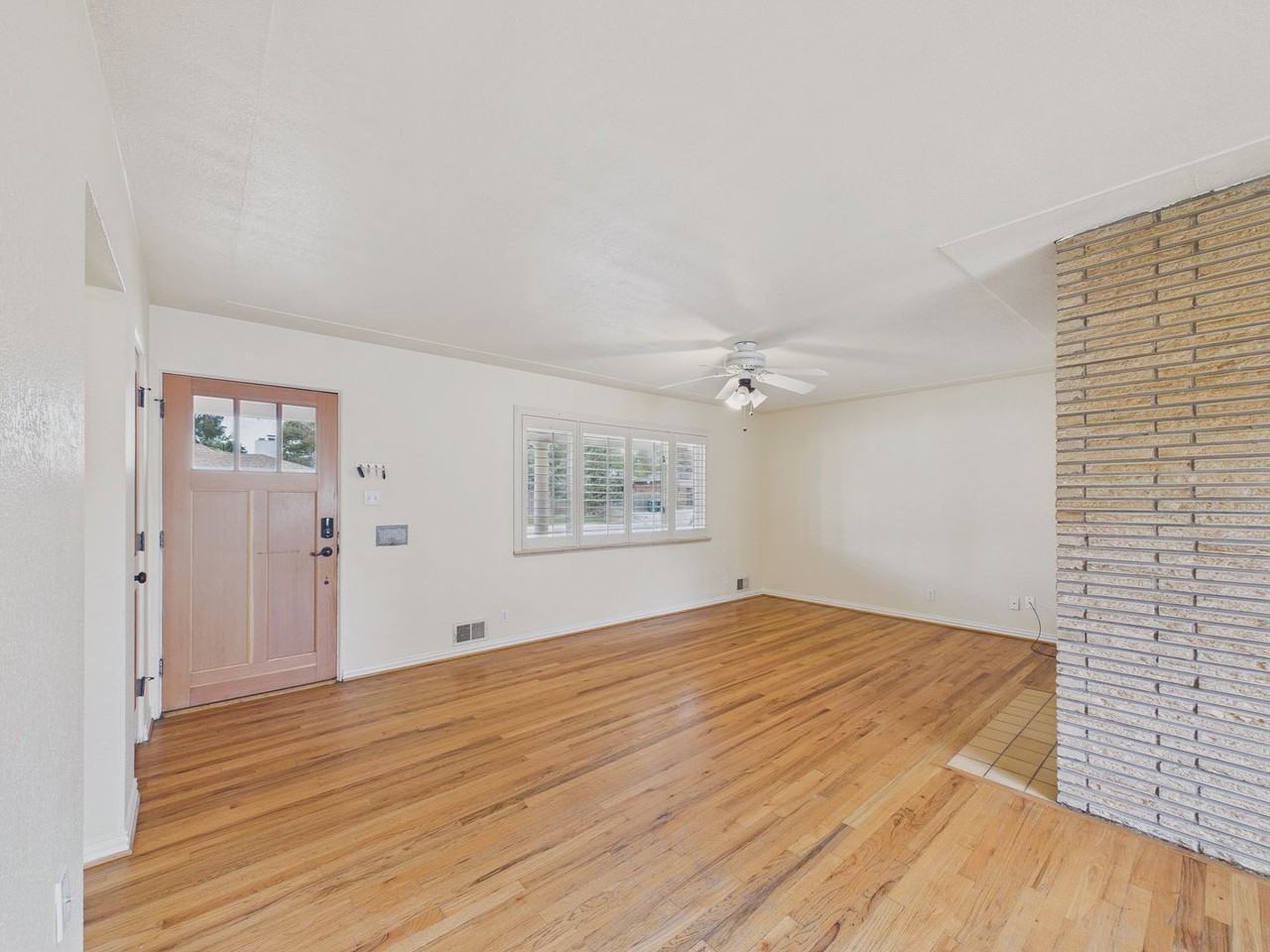 1695 E Cornell Ave - Photo 6 of 24
