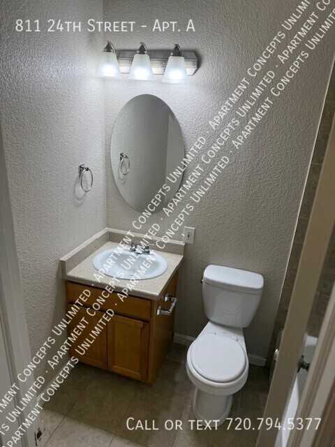 811 24th St #A - Photo 6 of 9