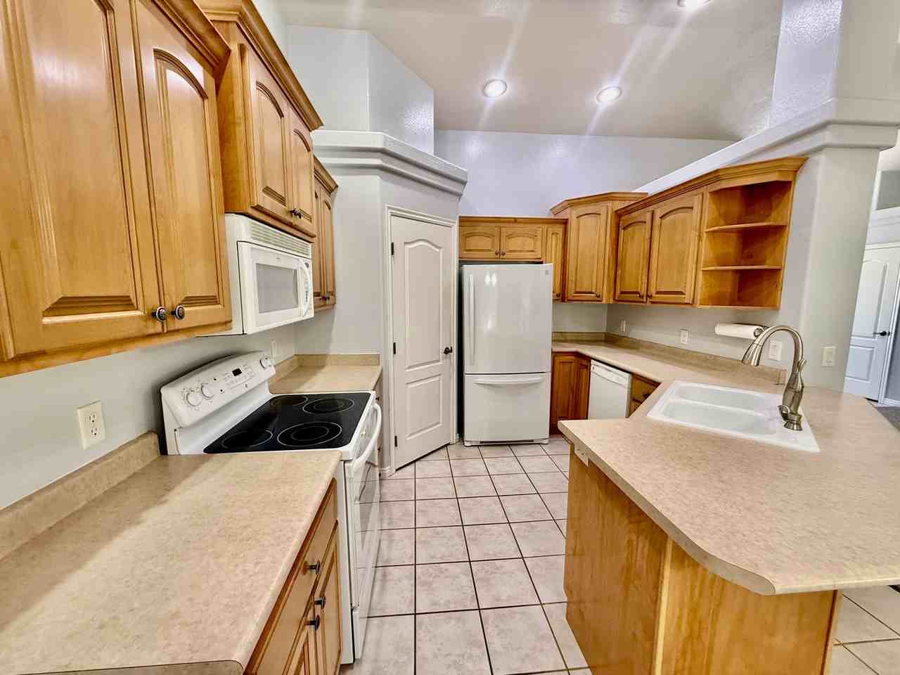 199 W 2025 S #38 - Photo 7 of 19