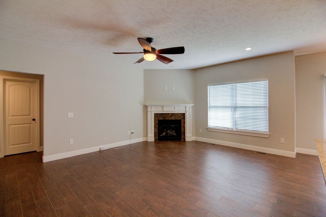 1954 N Pavilion Pl - Photo 2 of 22