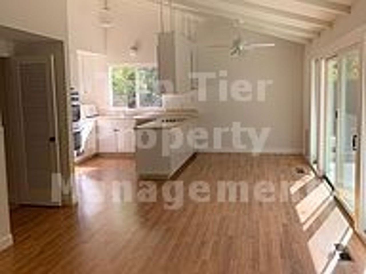 204 Paseo Del Rio - Photo 4 of 18