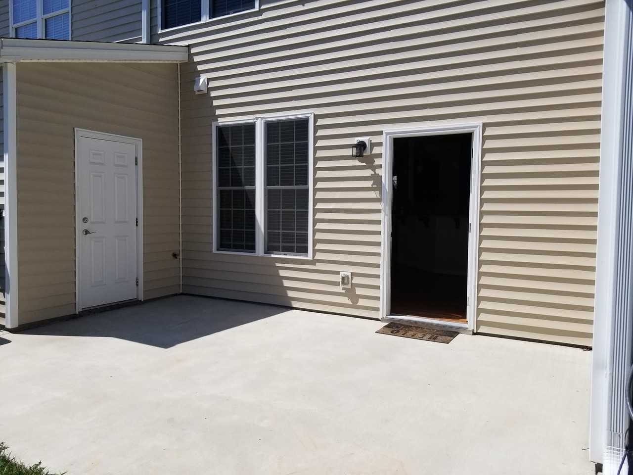 159 Rowse Dr - Photo 2 of 8