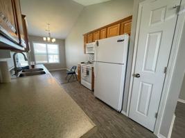 featured image of 139 Woodland Dr N