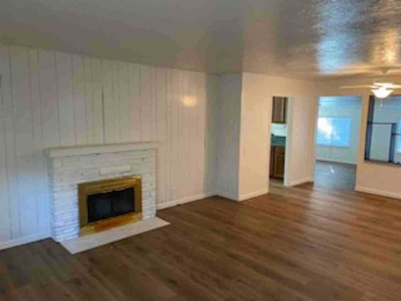 115 Terrace Dr - Photo 2 of 37