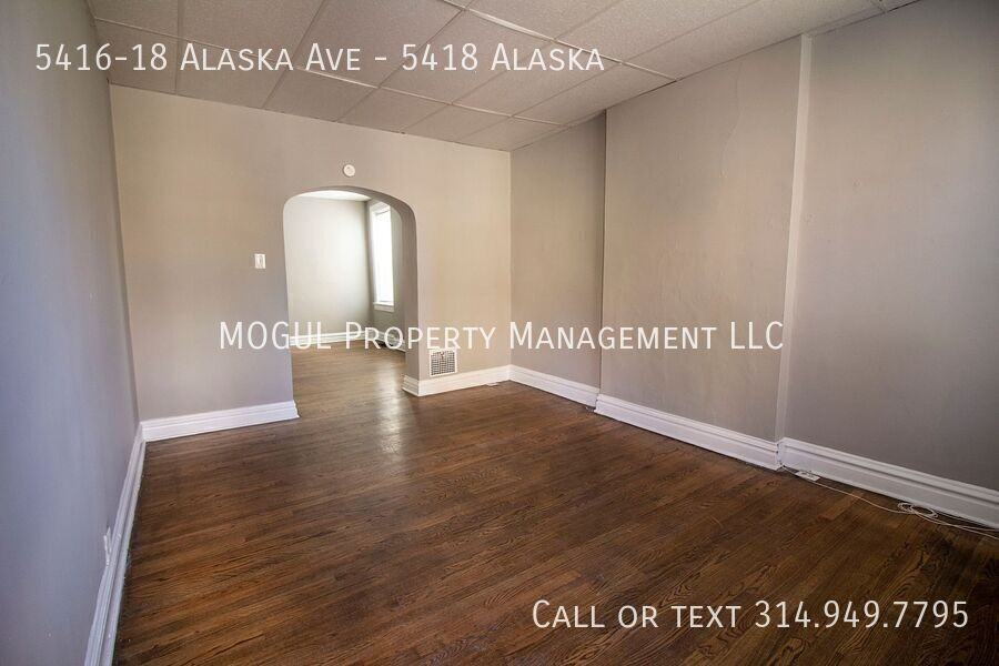 5416 Alaska Ave #5418ALASKA - Photo 6 of 11
