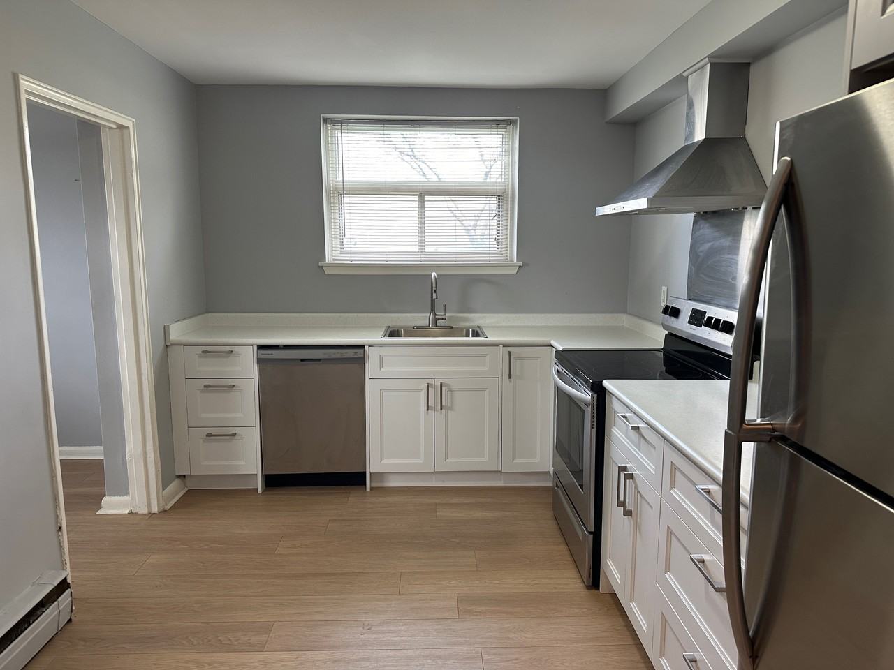 1033 Ravine Rd #1 - Photo 3 of 13