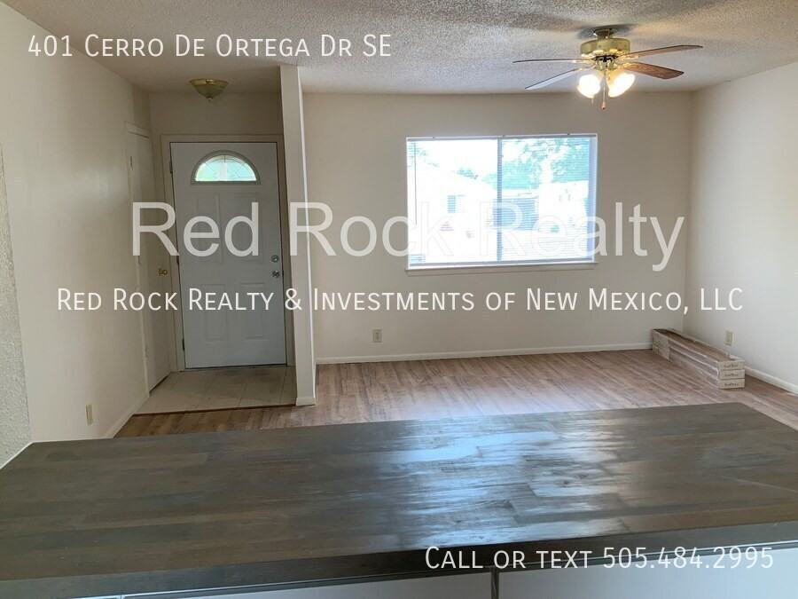 401 Cerro De Ortega Dr Se - Photo 3 of 8