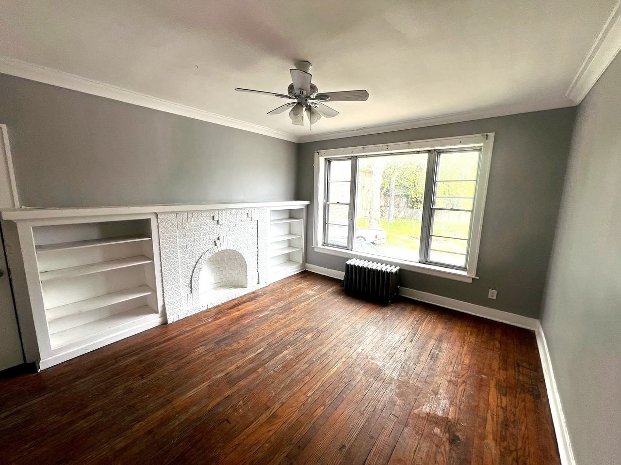 351 W 120th St #1 - Photo 2 of 5