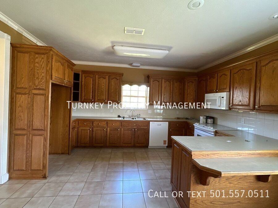 18 Kimberly Dr - Photo 4 of 17