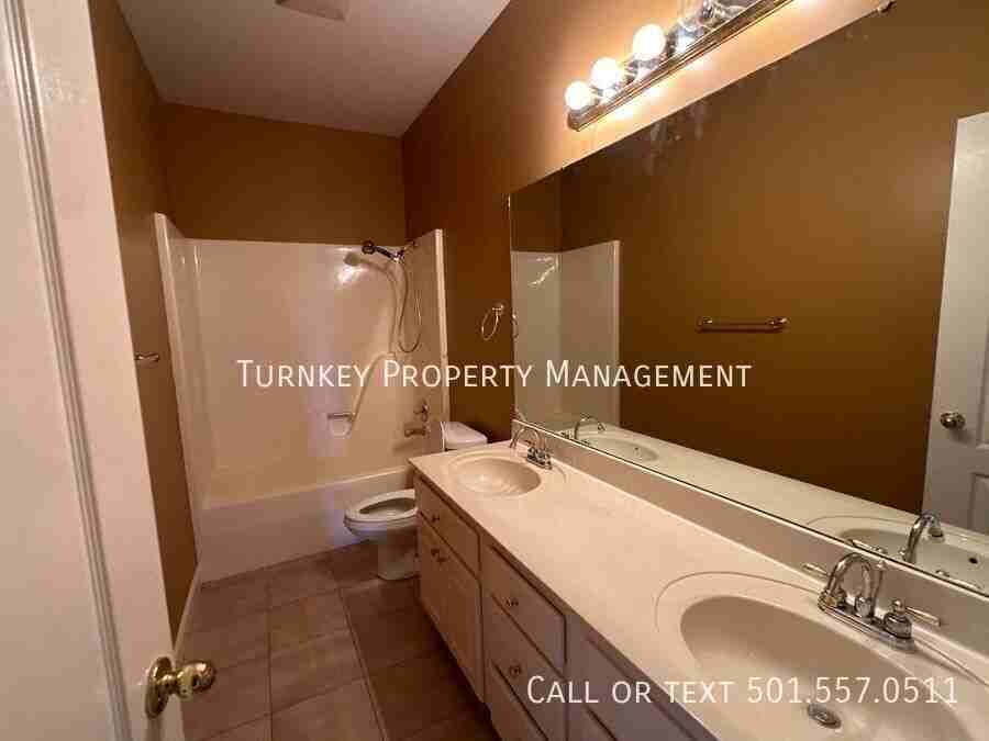 18 Kimberly Dr - Photo 5 of 17