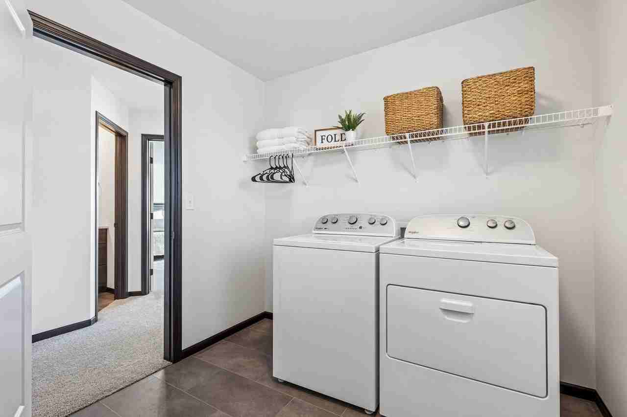 7489 23rd St S - Photo 5 of 11