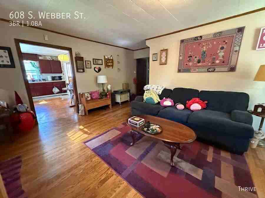 608 S Webber St - Photo 3 of 8